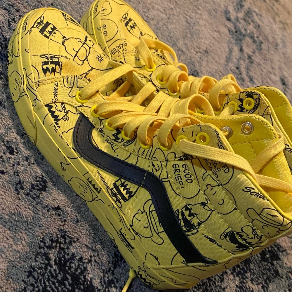 Charlie Brown vans